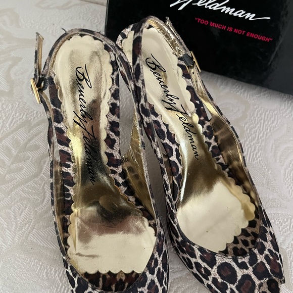 BEVERLY FELDMAN brown and tan animal print peep toe and heels-Wisdom Leopard! ❤️ - Picture 5 of 8